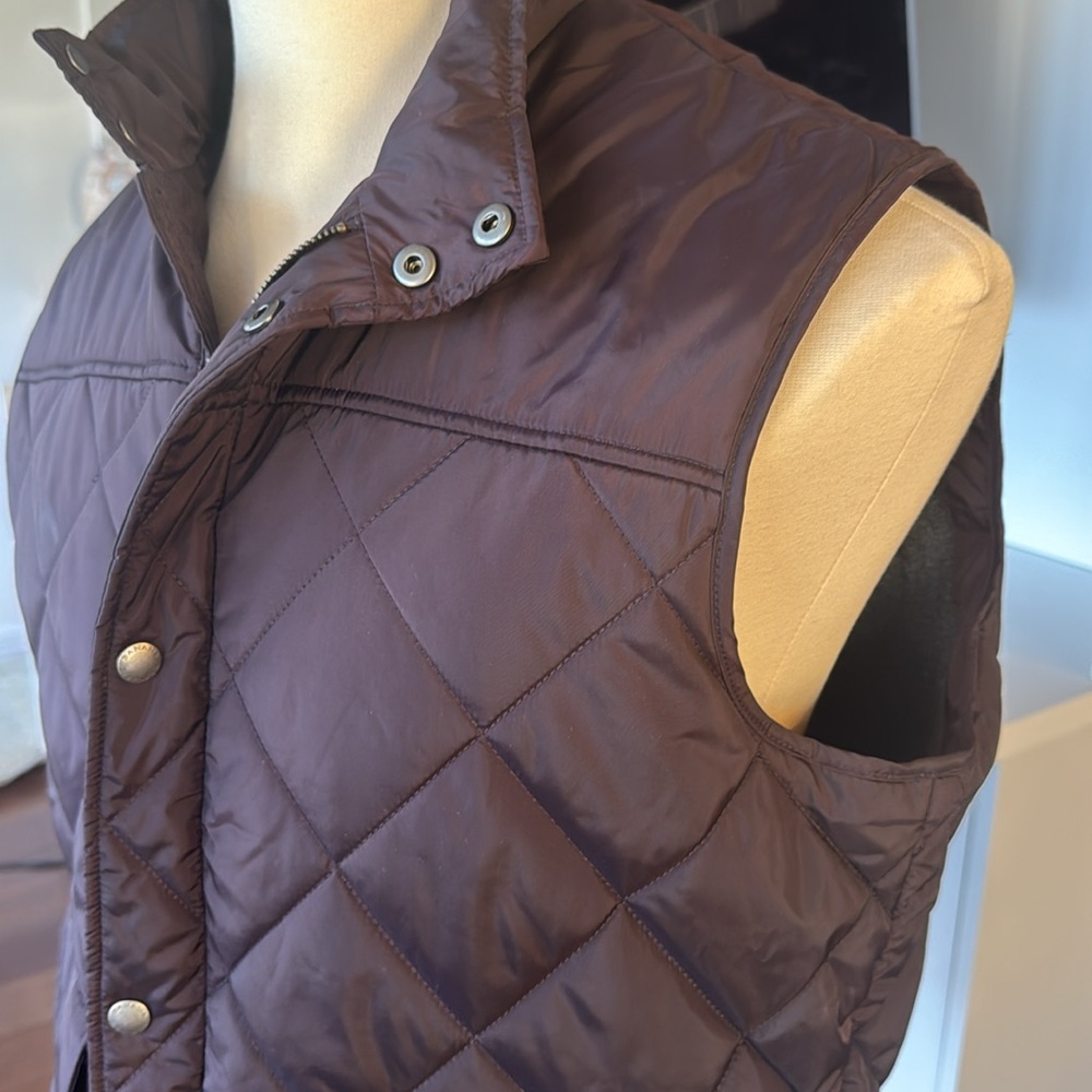 Men's Quilted Maroon Vest - Picture 2 of 5